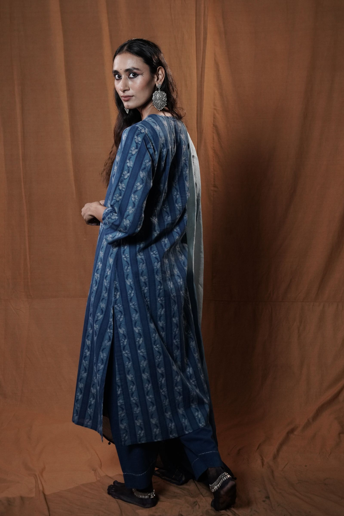 Khejri Striped Kurta : Indigo