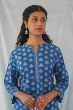 Lata Short Kurta