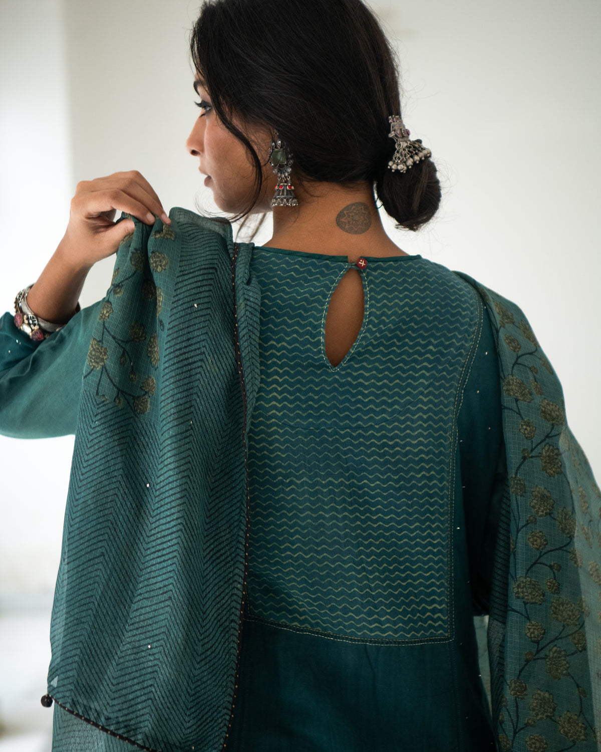 Nargis Nashpal Kota Dupatta