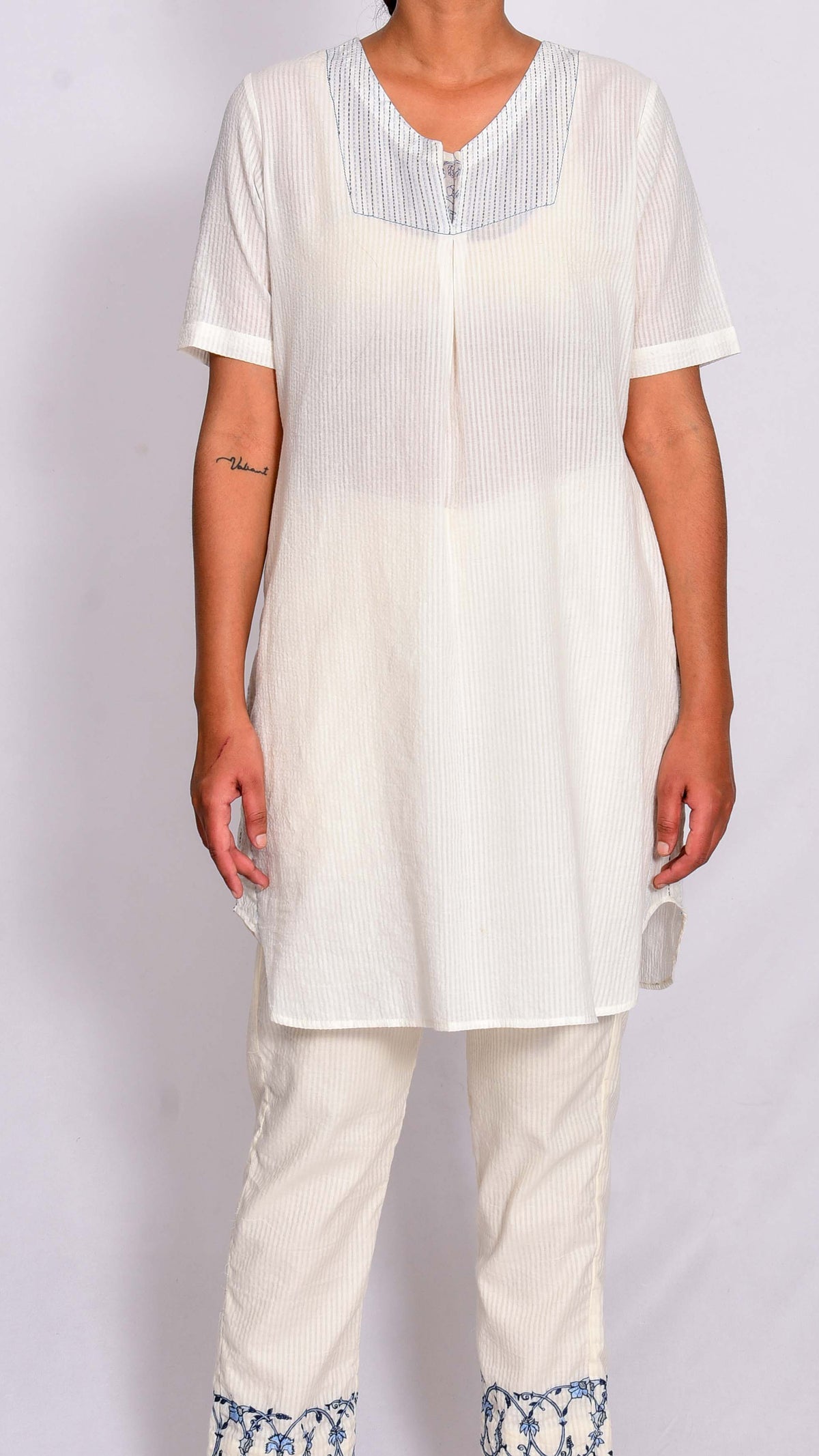 SCRIPT MOR KURTA