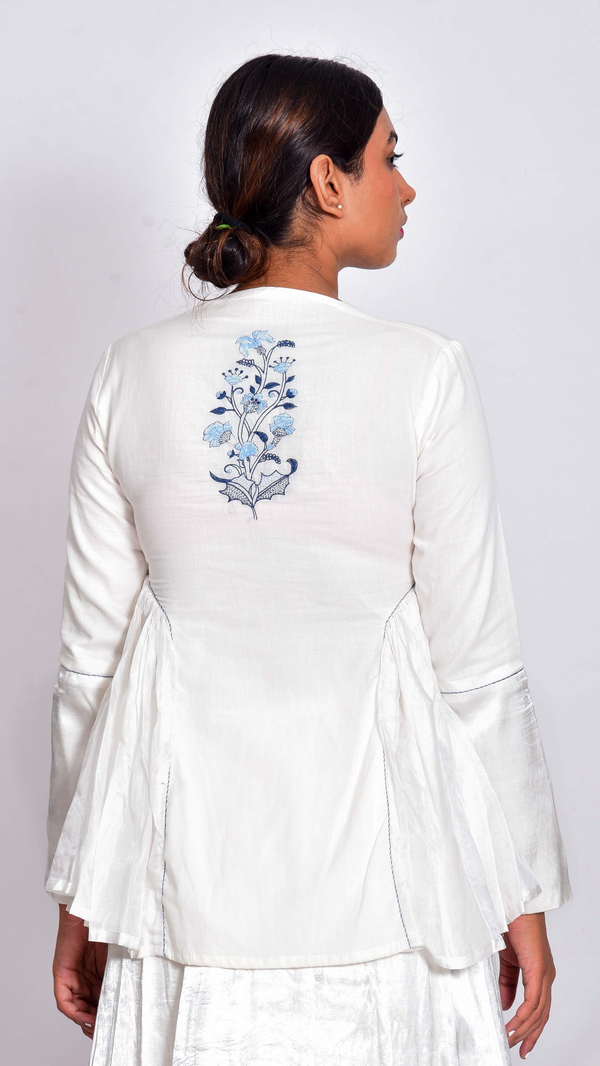 MOR KEDIA TOP