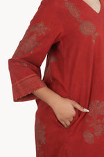Maltas Red Kurta