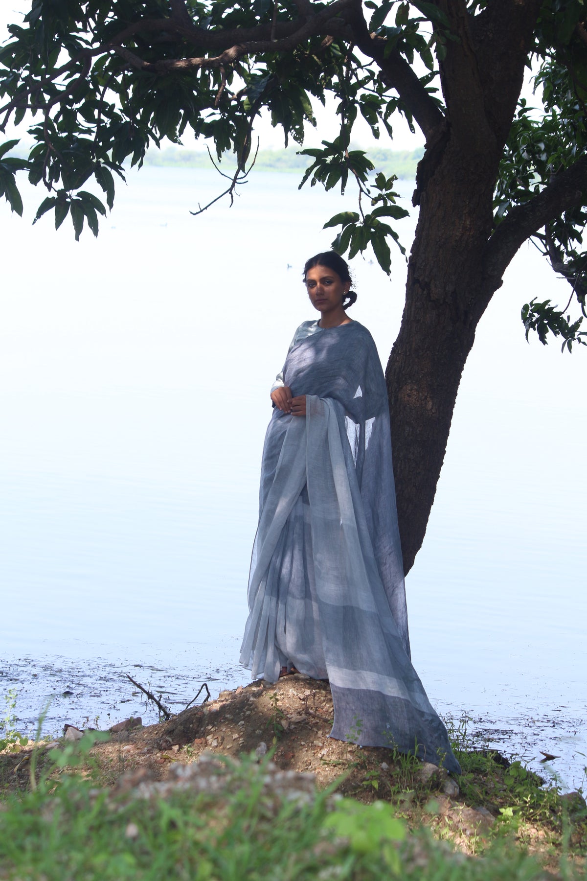 SLATE LINEN SAREE