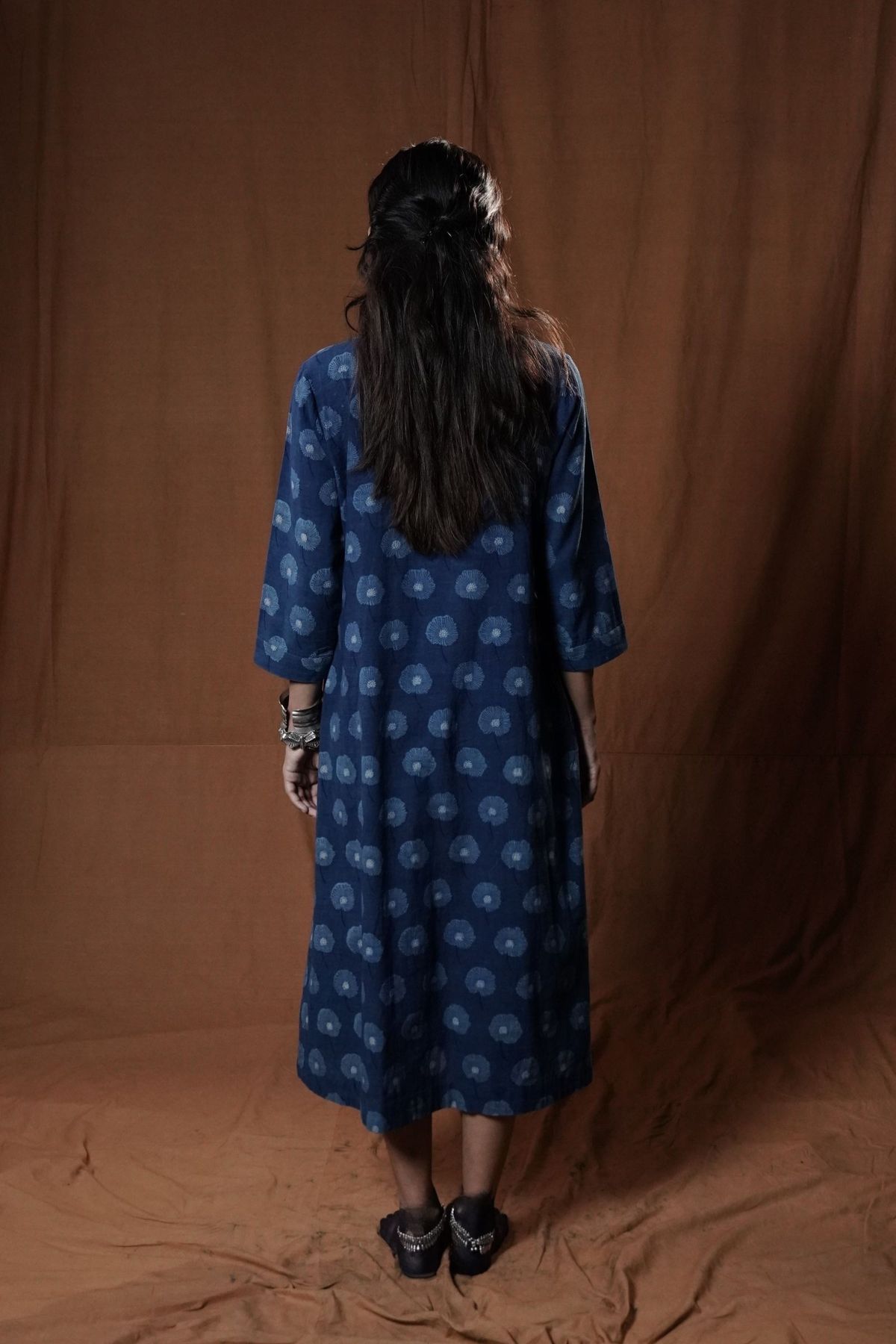 Khejri V-Neck Dress : Indigo