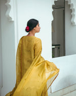 Nargis Haldi Kurta