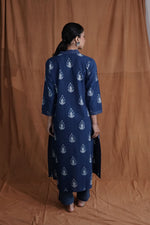 V-neck Butti Kurta : Indigo