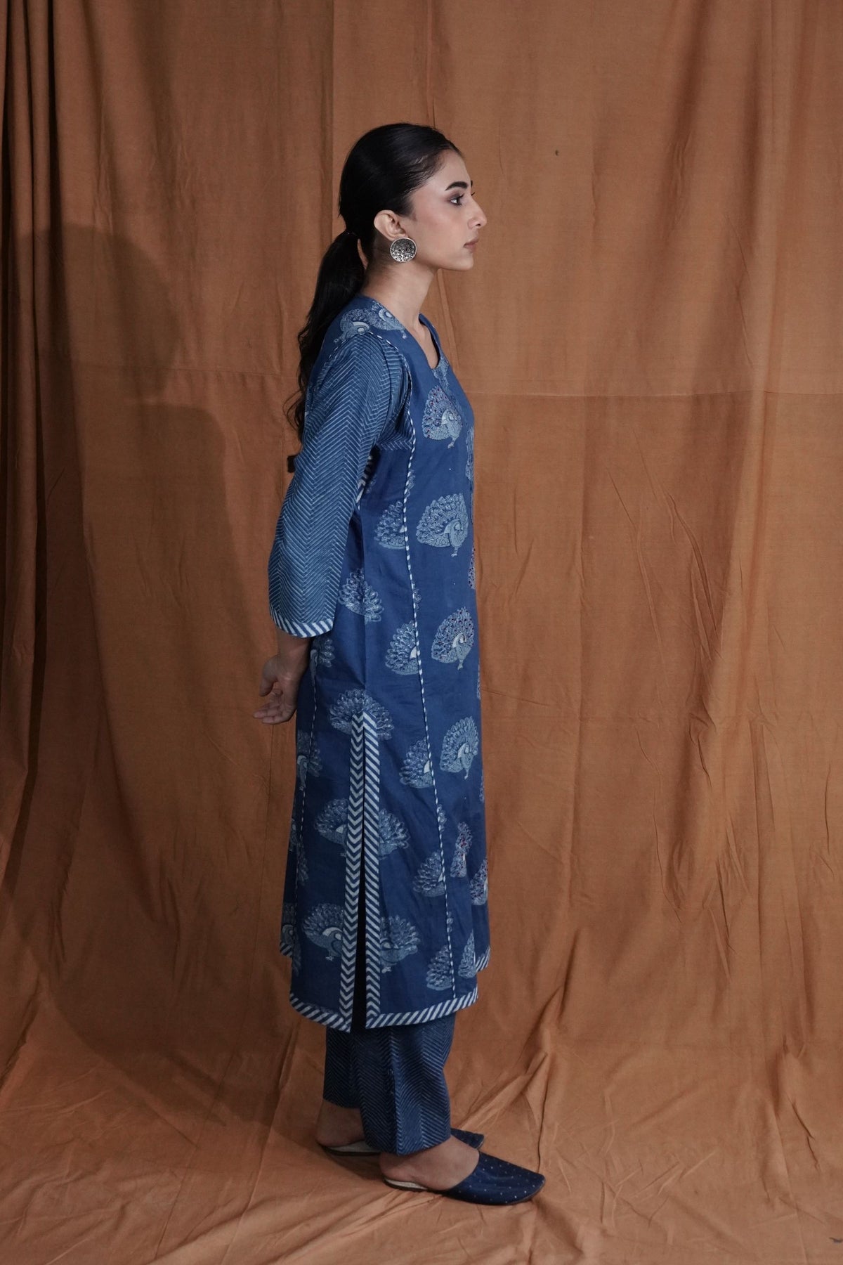Peacock Panel Kurta : Indigo