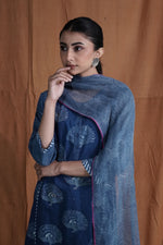 Peacock Panel Kurta : Indigo