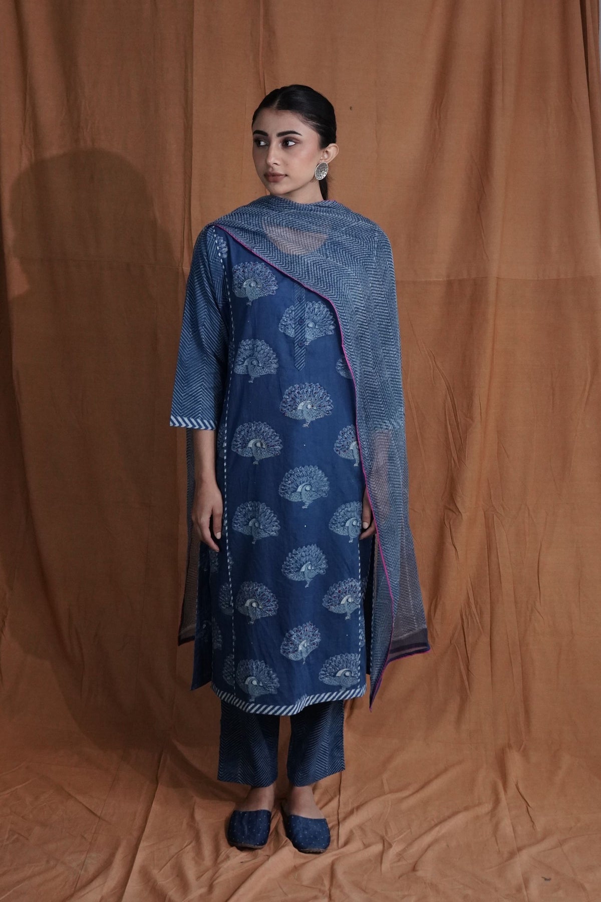Peacock Panel Kurta : Indigo