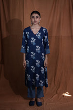 Maltas Kurta : Indigo