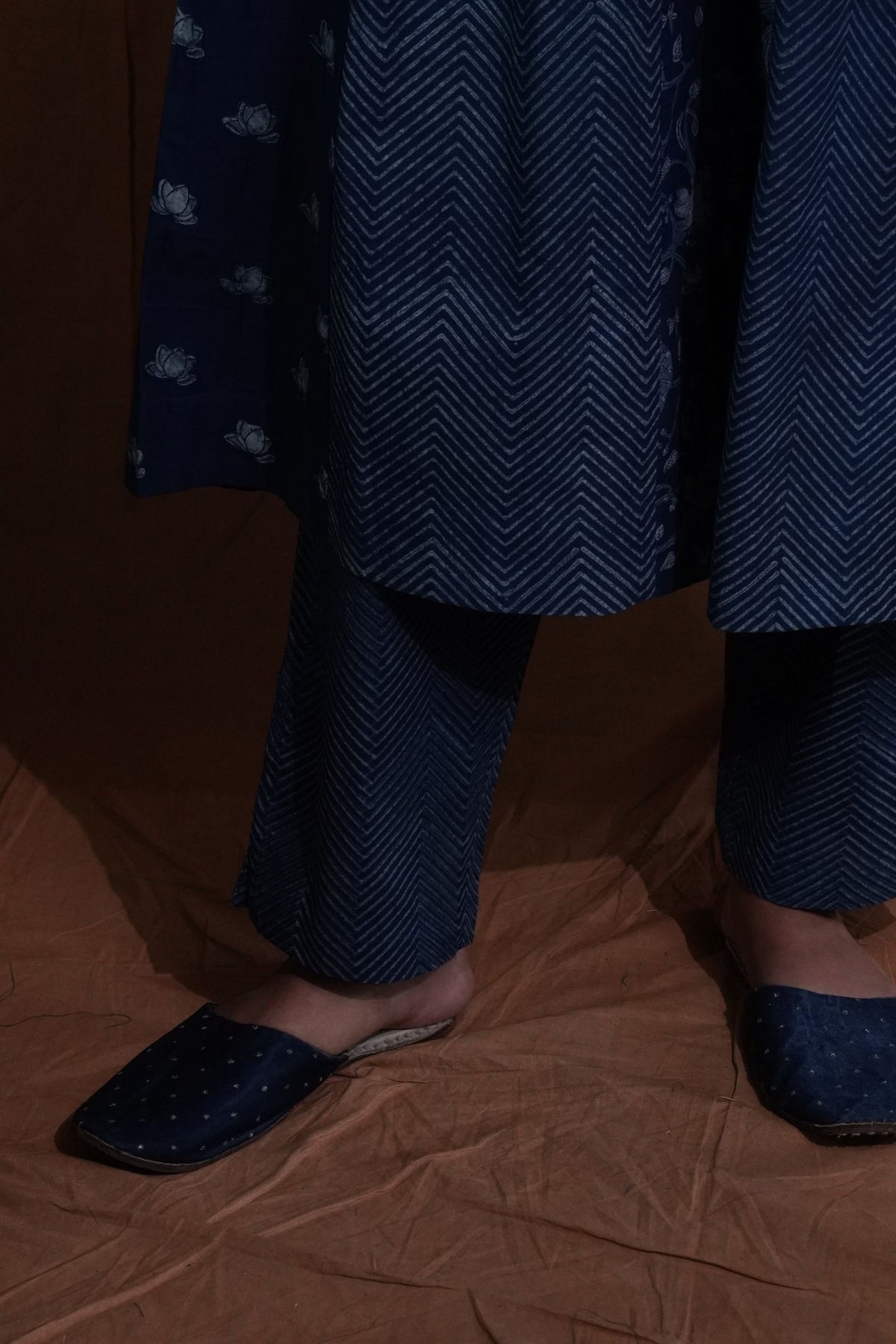 Panel Floral Kurta : Indigo