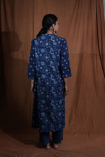 Panel Floral Kurta : Indigo