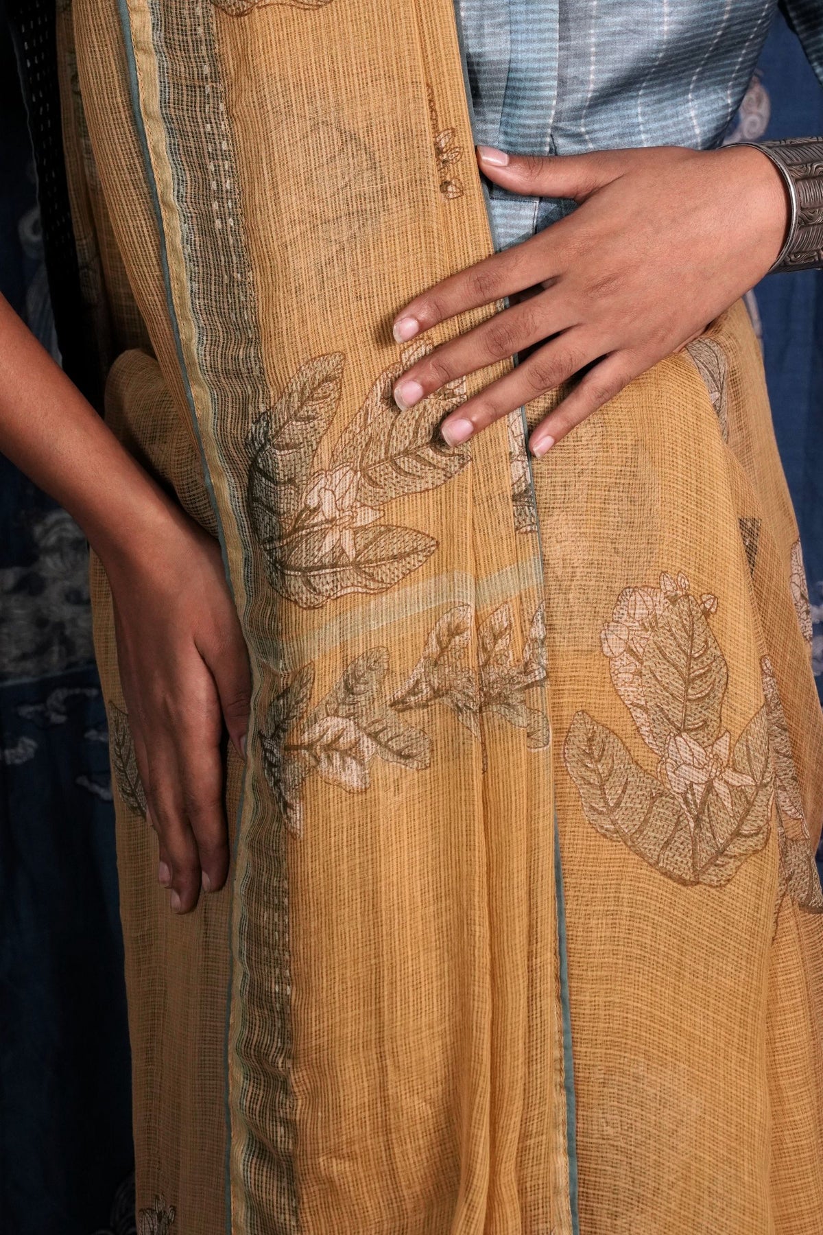 Basant Aakda Saree